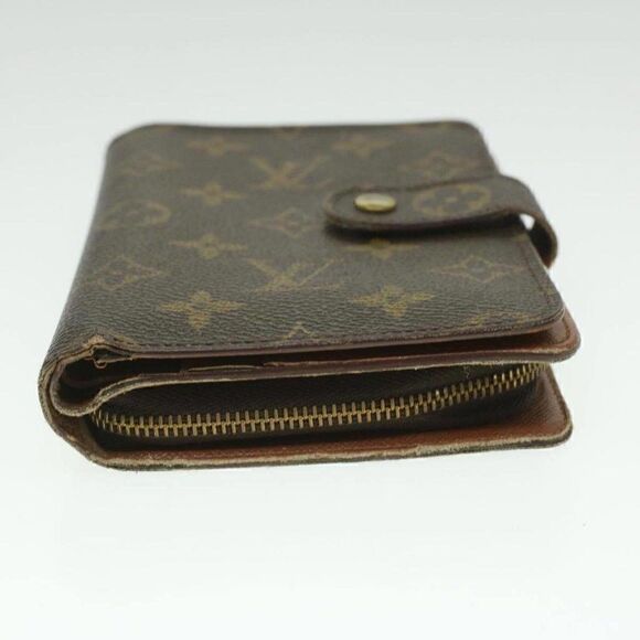 LOUIS VUITTON Monogram Porte Papier Zip Wallet - Picture 6 of 15